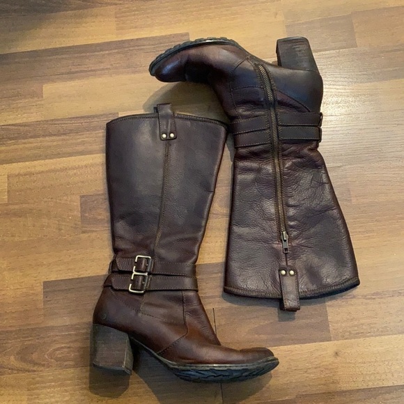 Born Shoes - - Born leather lined boots Size 38